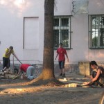 Medzi nezamestnanými osobami sú aj mladí ľudia, vyškolení odborníci, ktorí často pracujú tam, kde najmenej chceli